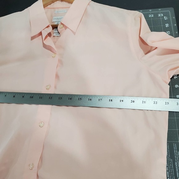 Liz Claiborne Blouse Womens Large Pink Stain Resistant Button Up Silky - Picture 9 of 9